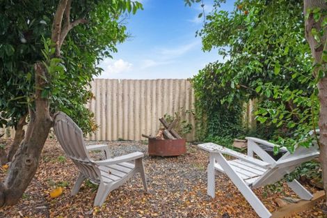 Photo of property in 111 Havelock Road, Havelock North, 4130