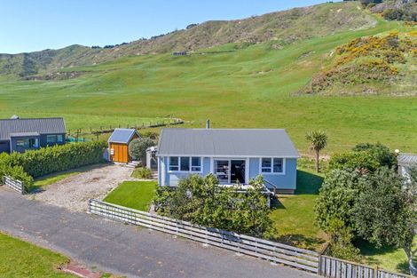 Photo of property in 15b Ratau Street, Mahia, 4198