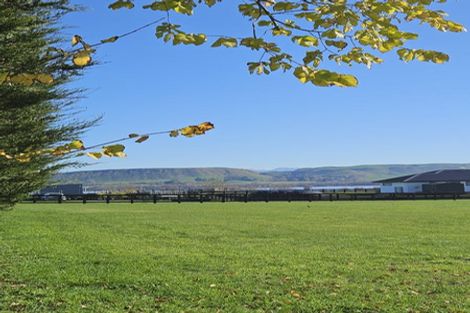 Photo of property in 4 Whare Roto Drive, Waipukurau, 4282