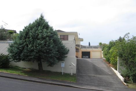 Photo of property in 3 Tableau Place, Totara Vale, Auckland, 0629