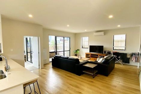 Photo of property in 1a Thomas Rielly Avenue, Hobsonville, Auckland, 0616