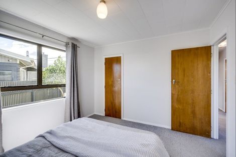 Photo of property in 167 Riverbend Road, Onekawa, Napier, 4110