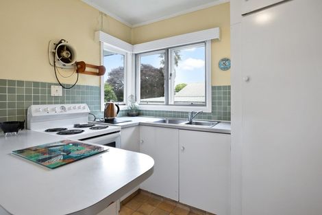 Photo of property in 62 Mount View Road, Melville, Hamilton, 3206