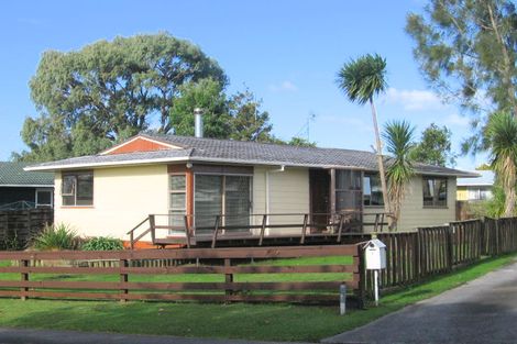 Photo of property in 9 Murillo Place, Henderson, Auckland, 0612