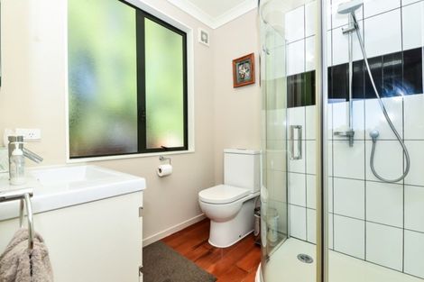 Photo of property in 1 Limousin Place, Grandview Heights, Hamilton, 3200