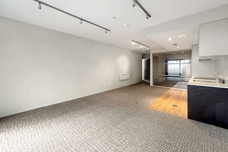 Photo of property in Masina Apartments, 106/80 Riddiford Street, Newtown, Wellington, 6021