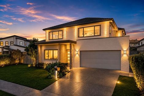 Photo of property in 16 Darion Drive, Flat Bush, Auckland, 2019