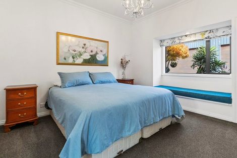 Photo of property in 2 Scenic Heights, Acacia Bay, Taupo, 3330