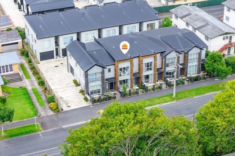 Photo of property in 8/113 Knighton Road, Hillcrest, Hamilton, 3216