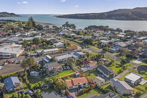 Photo of property in 20 James Street, Raglan, 3225