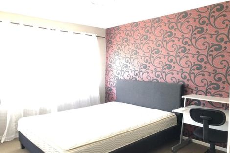 Photo of property in 65 Bond Crescent, Forrest Hill, Auckland, 0620