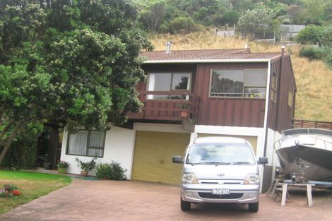 Photo of property in 15 Gaya Grove, Ngaio, Wellington, 6035