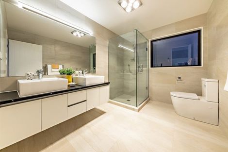 Photo of property in 4 Pahekeheke Road, Karaka, Papakura, 2113