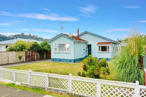 Photo of property in 9 Beach Street, Whakatane, 3120