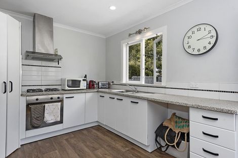 Photo of property in 64 Enderley Avenue, Enderley, Hamilton, 3214