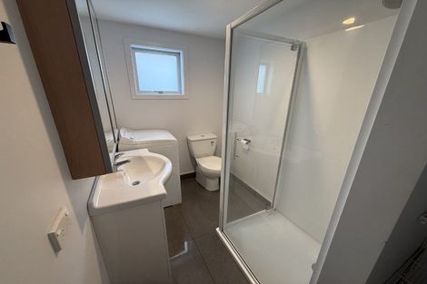 Photo of property in 18 Zita Avenue, Matakatia, Whangaparaoa, 0930