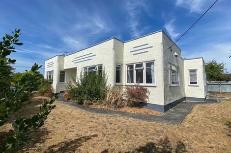 Photo of property in 229 High Street North, Carterton, 5713