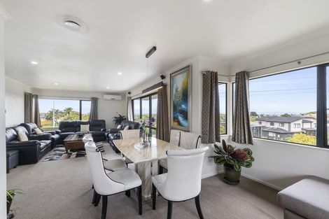 Photo of property in 200 Hill Road, The Gardens, Auckland, 2105