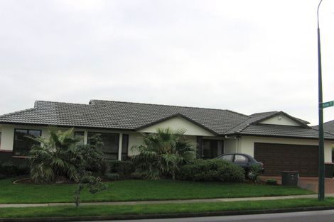 Photo of property in 81 Westerham Drive, Dannemora, Auckland, 2016