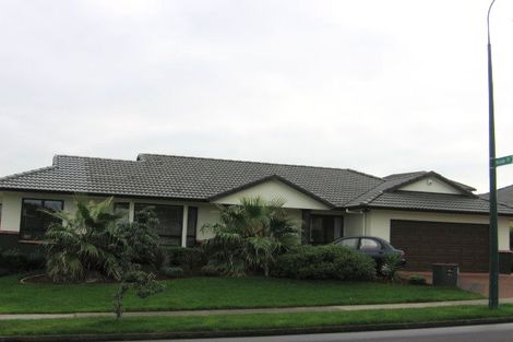 Photo of property in 81 Westerham Drive, Dannemora, Auckland, 2016