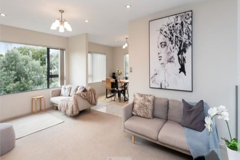 Photo of property in 191a Pakuranga Road, Pakuranga, Auckland, 2010