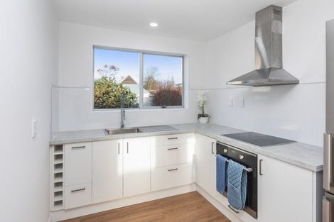 Photo of property in 1/136 Wainoni Road, Avondale, Christchurch, 8061