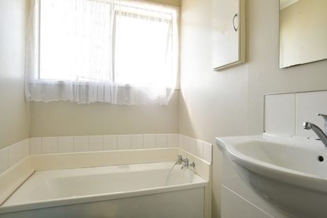 Photo of property in 235 Weymouth Road, Manurewa, Auckland, 2102