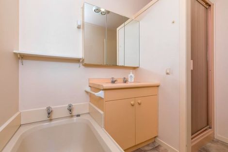 Photo of property in 6 Nukumea Common, Orewa, 0931