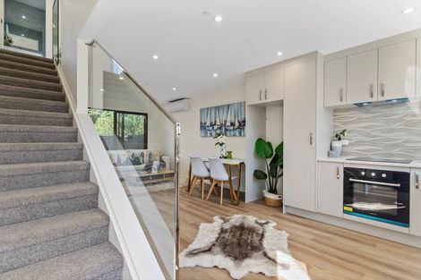 Photo of property in 4b Hazards Road, Weymouth, Auckland, 2103