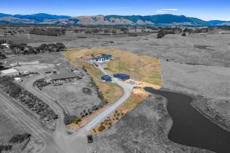 Photo of property in 174 Harakeke Road, Te Horo, Otaki, 5581