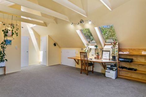 Photo of property in 21 Parerohi Grove, Kuratau, Turangi, 3381