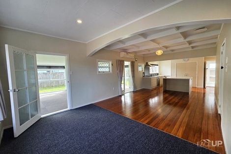 Photo of property in 1/16 Northcote Road, Takapuna, Auckland, 0622