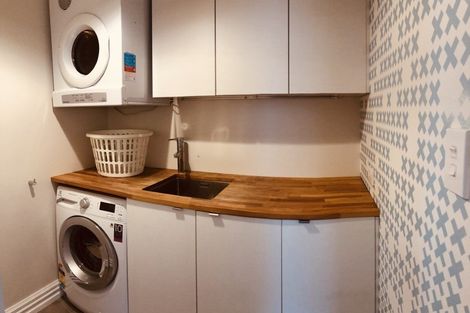 Photo of property in 14 Brook Street, The Brook, Nelson, 7010