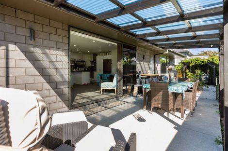 Photo of property in 67a Queen Street, Waitara, 4320