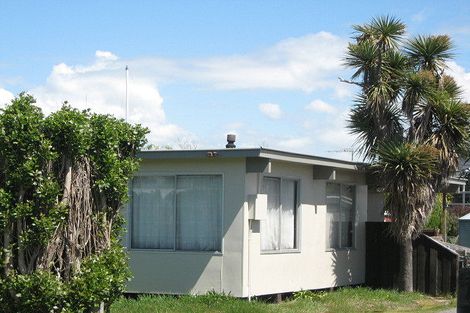 Photo of property in 65 Park Terrace, Waikuku Beach, 7473