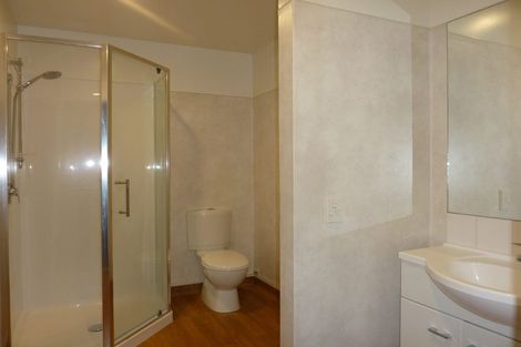 Photo of property in 17a Athol Terrace, Upper Riccarton, Christchurch, 8041