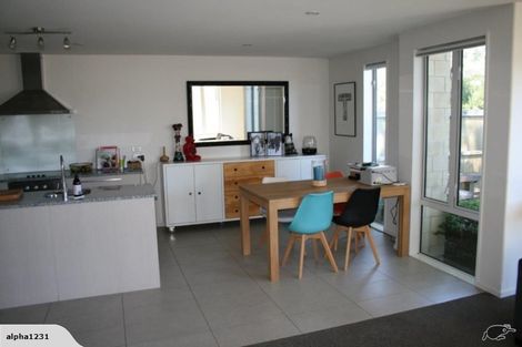 Photo of property in 9b Pavilion Crescent, Hillmorton, Christchurch, 8024
