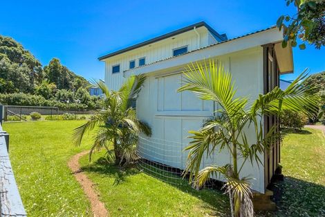 Photo of property in 2a Swordfish Avenue, Whiritoa, Whangamata, 3691