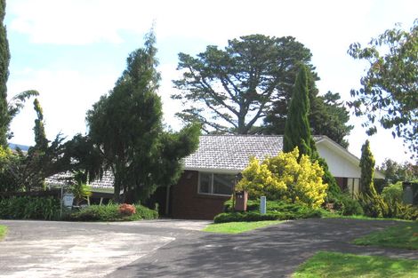 Photo of property in 12 Sunnylaw Place, Glen Eden, Auckland, 0602