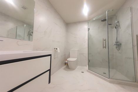 Photo of property in 7 Lilac Lane, Oteha, Auckland, 0632