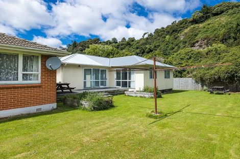 Photo of property in 49 Woodhaugh Street, Woodhaugh, Dunedin, 9010
