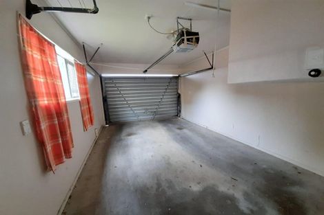 Photo of property in 2/58 Hayr Road, Three Kings, Auckland, 1042