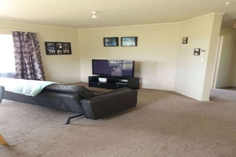 Photo of property in 66 Pukaki Road, Mangere, Auckland, 2022