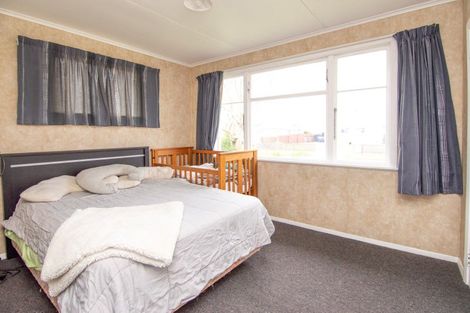 Photo of property in 22 Marriner Street, Highbury, Palmerston North, 4412