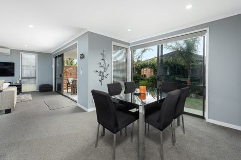 Photo of property in 17 Oakwood Way, Papamoa Beach, Papamoa, 3118