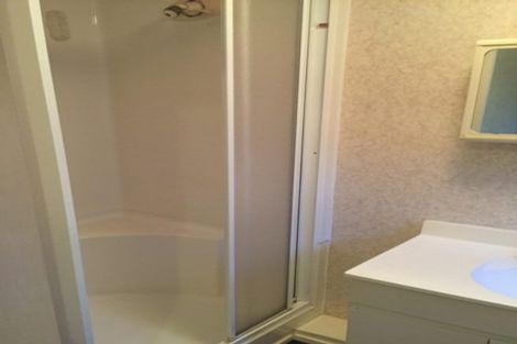 Photo of property in 4 Widmore Drive, Massey, Auckland, 0614