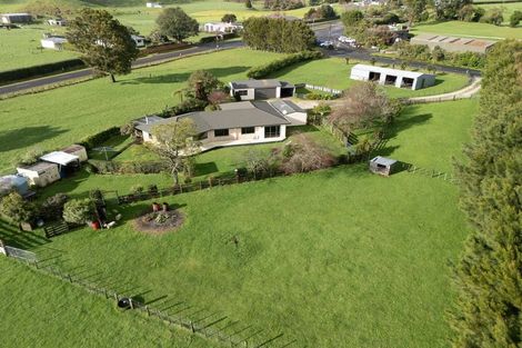Photo of property in 95 Baker Road, Mangorei, New Plymouth, 4371