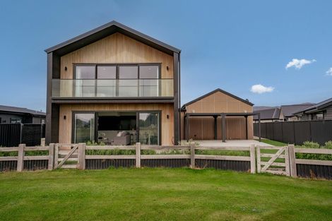 Photo of property in 13 Quigley Crescent, Cromwell, 9310