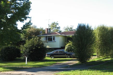 Photo of property in 242 Balmoral Drive, Tokoroa, 3420