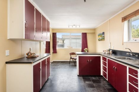 Photo of property in 27 Stuart Street, Blenheim, 7201